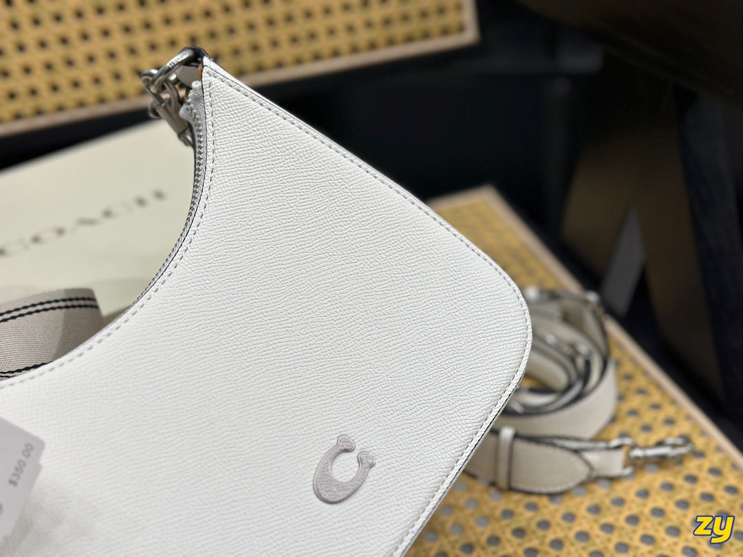 Co-BAG256