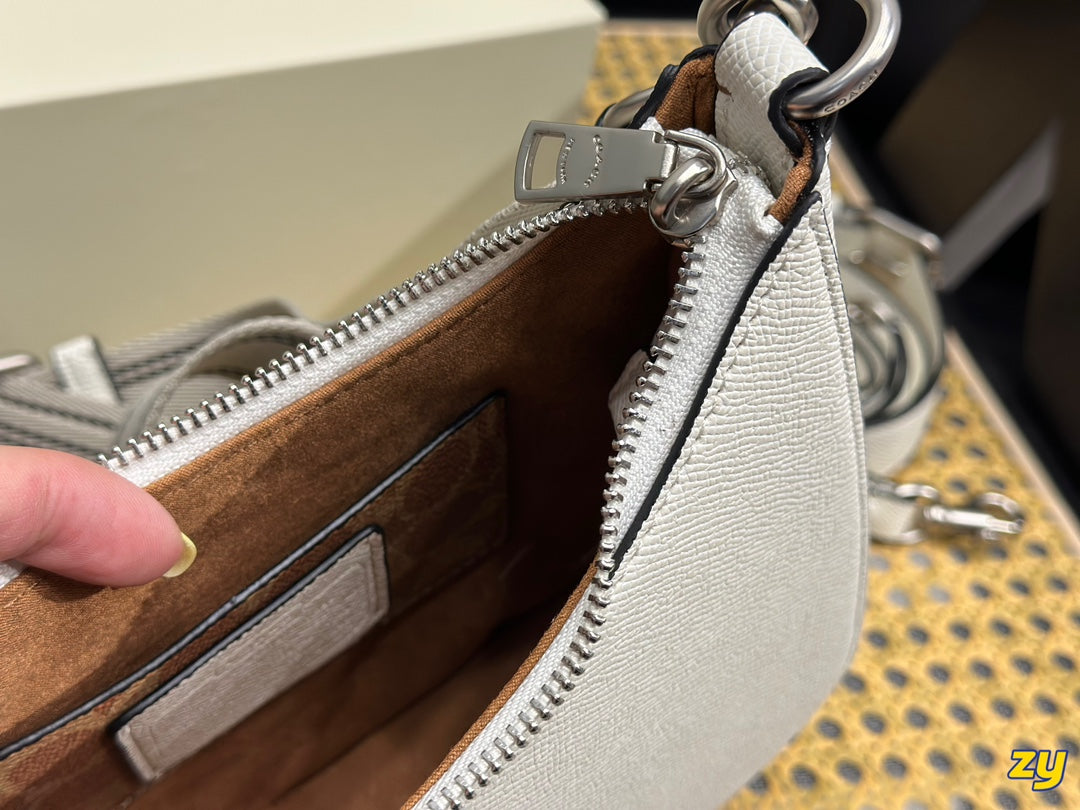 Co-BAG256
