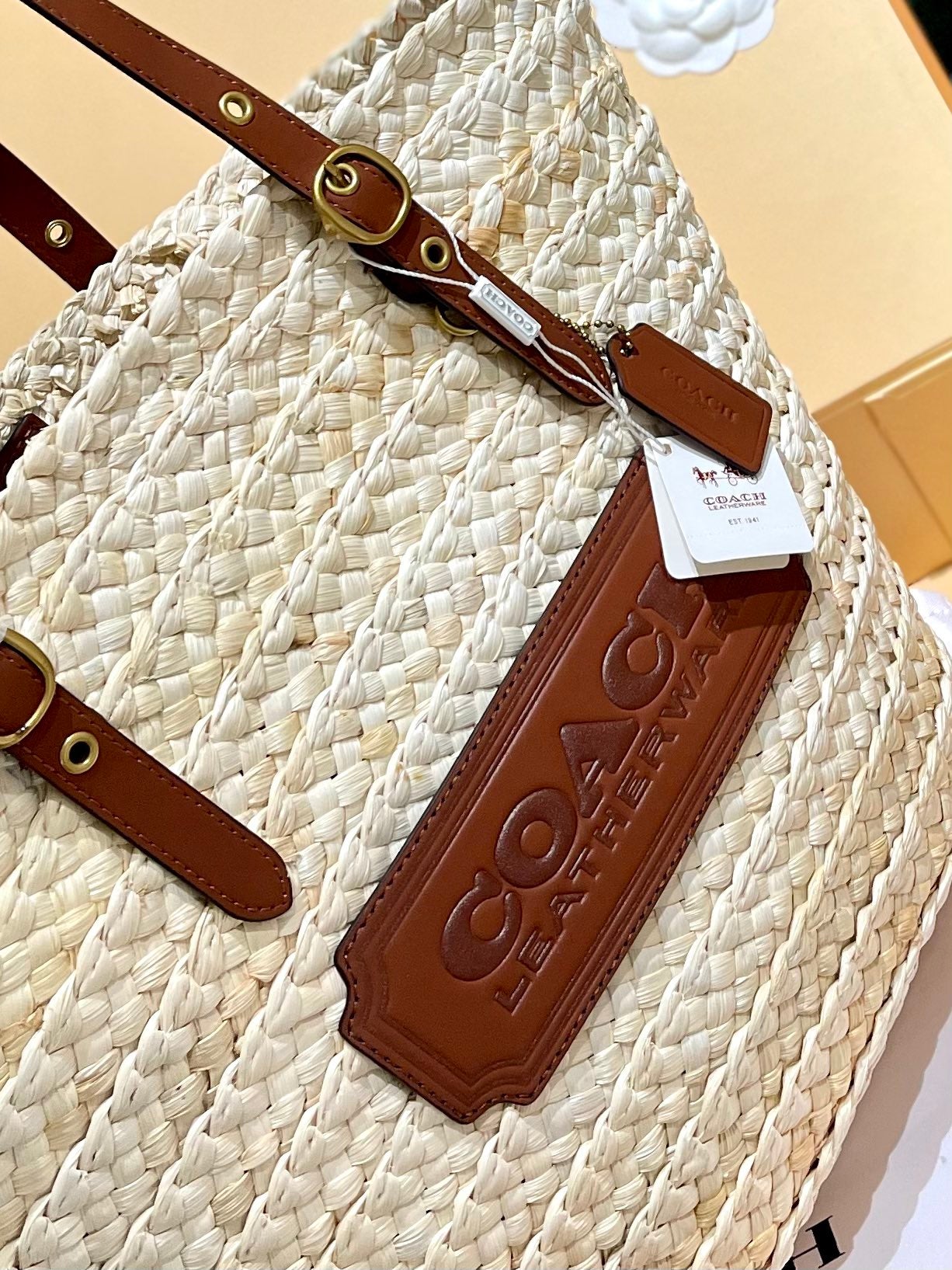 Co-BAG263