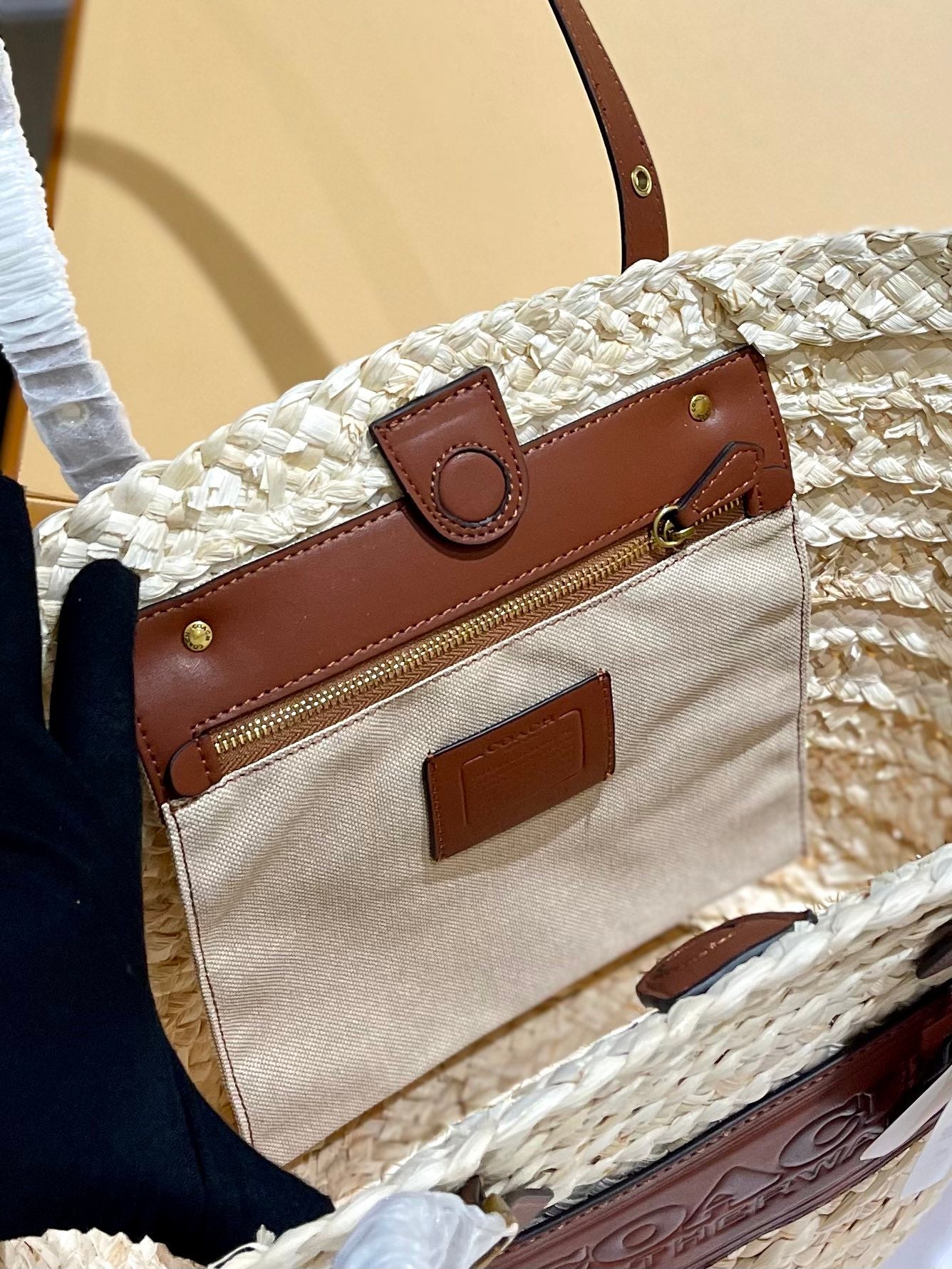 Co-BAG263