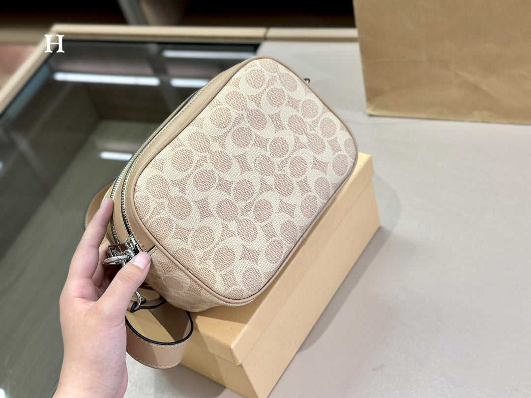 Co-BAG270