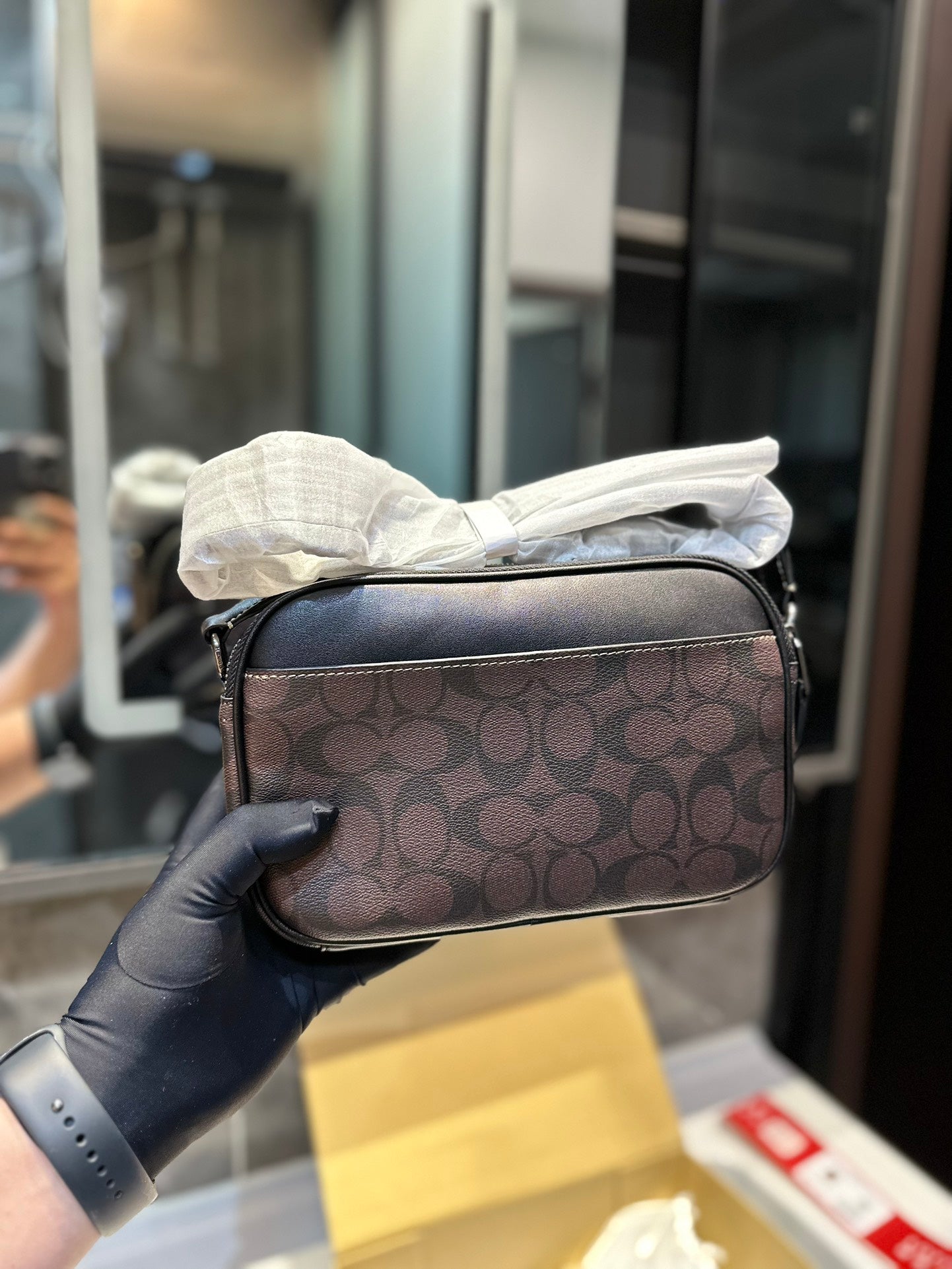 Co-BAG271