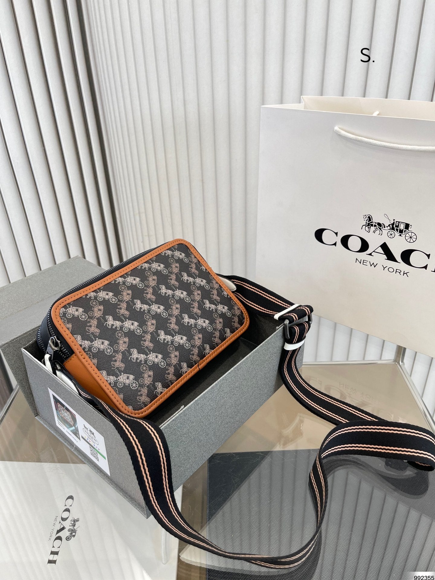 Co-BAG273