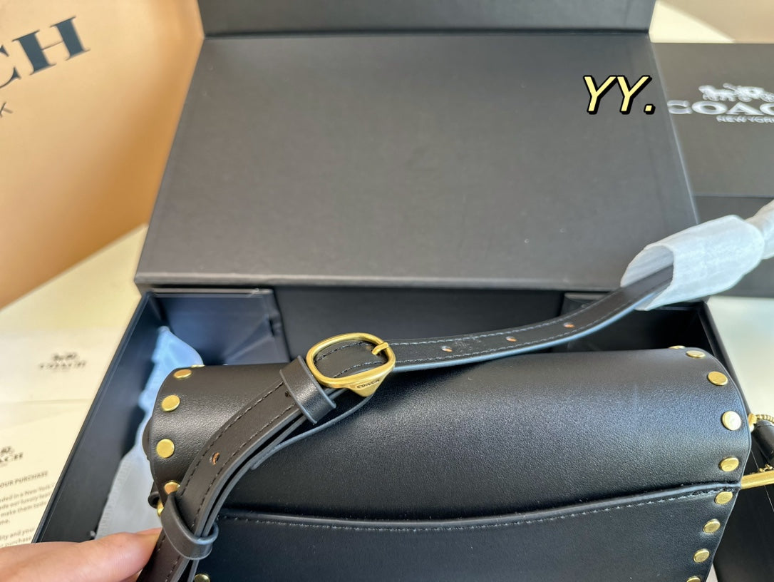 Co-BAG277