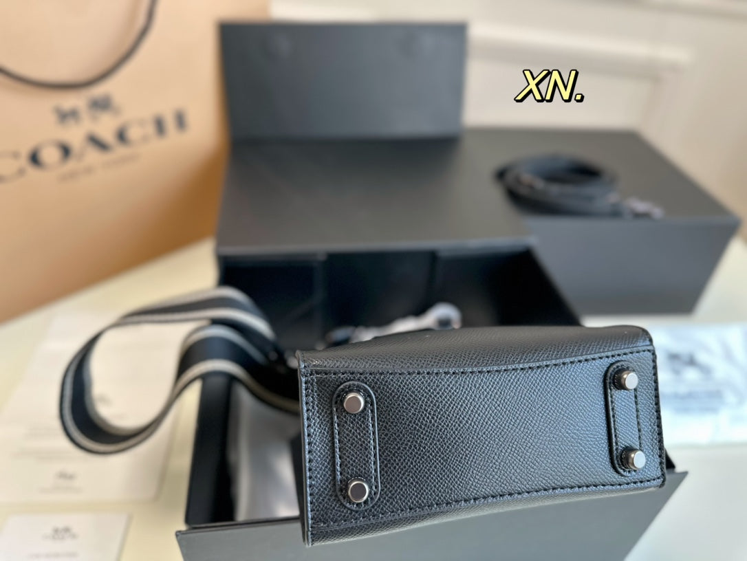 Co-BAG280
