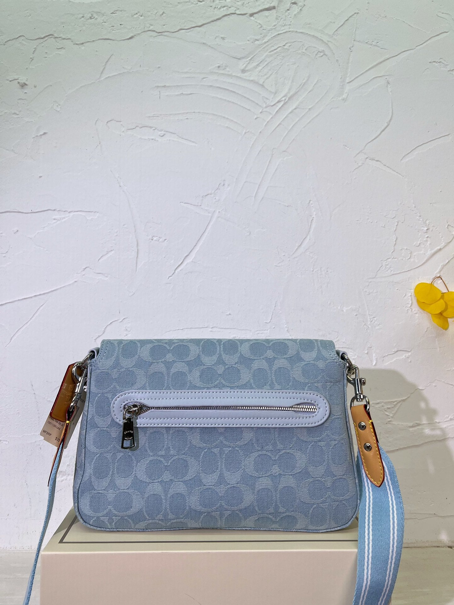 Co-BAG282