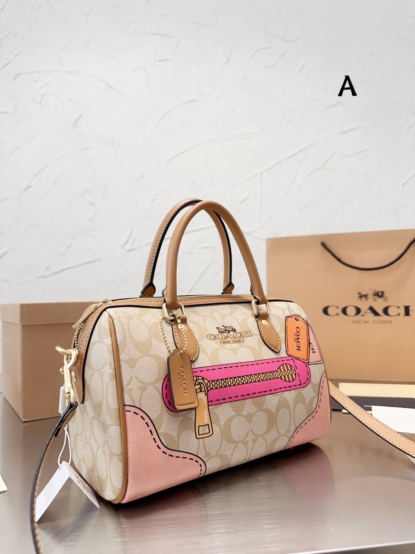 Co-BAG284
