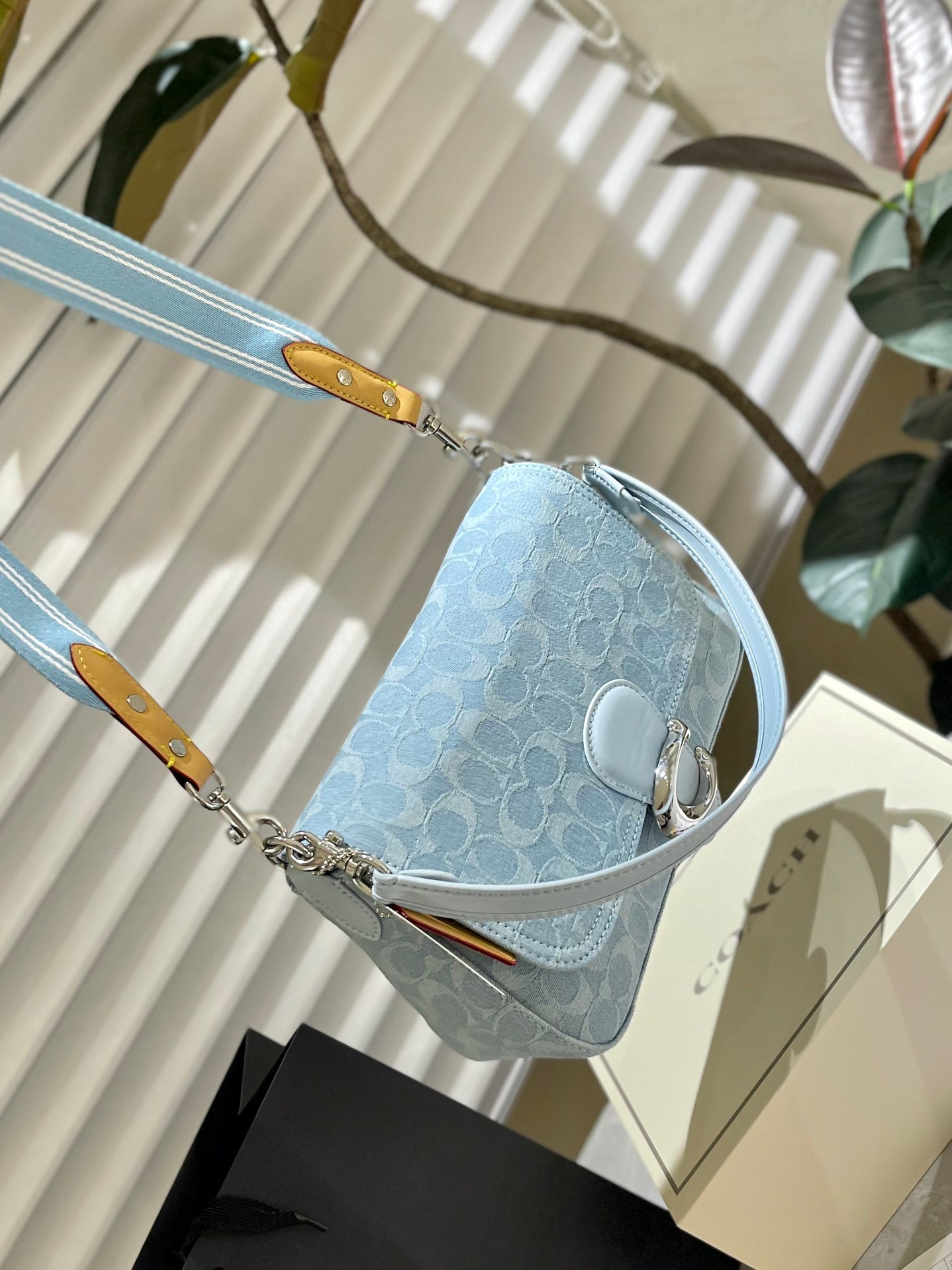 Co-BAG292