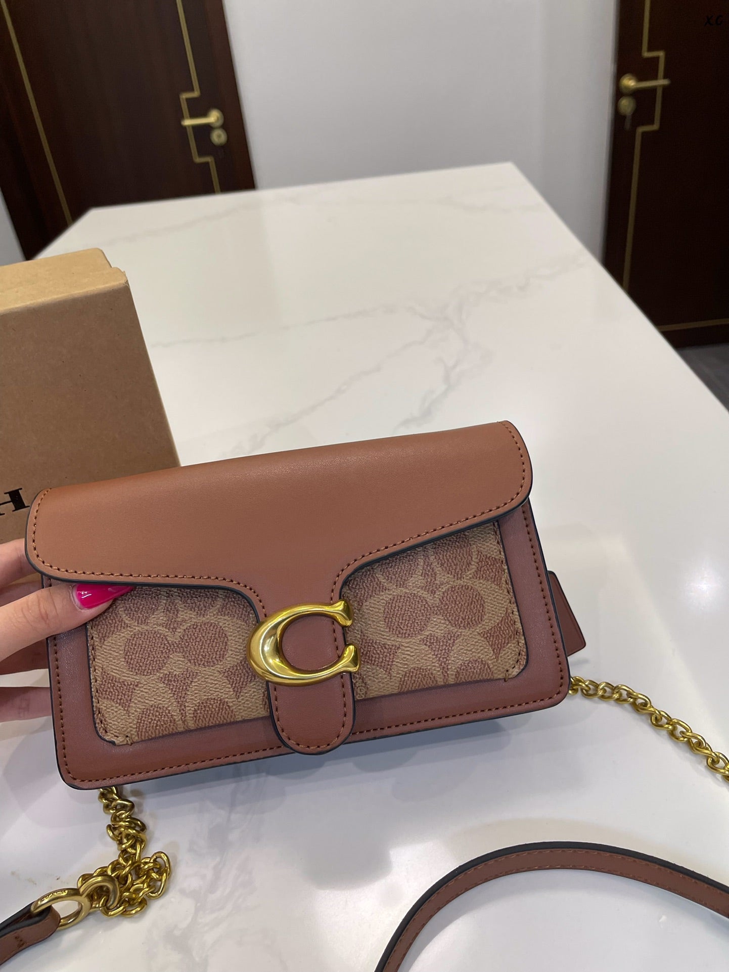 Co-BAG295