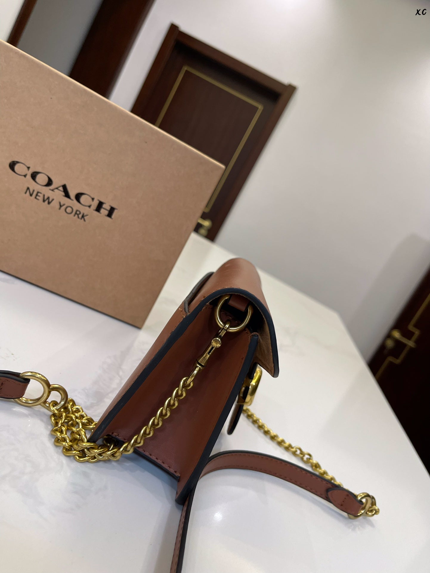 Co-BAG295