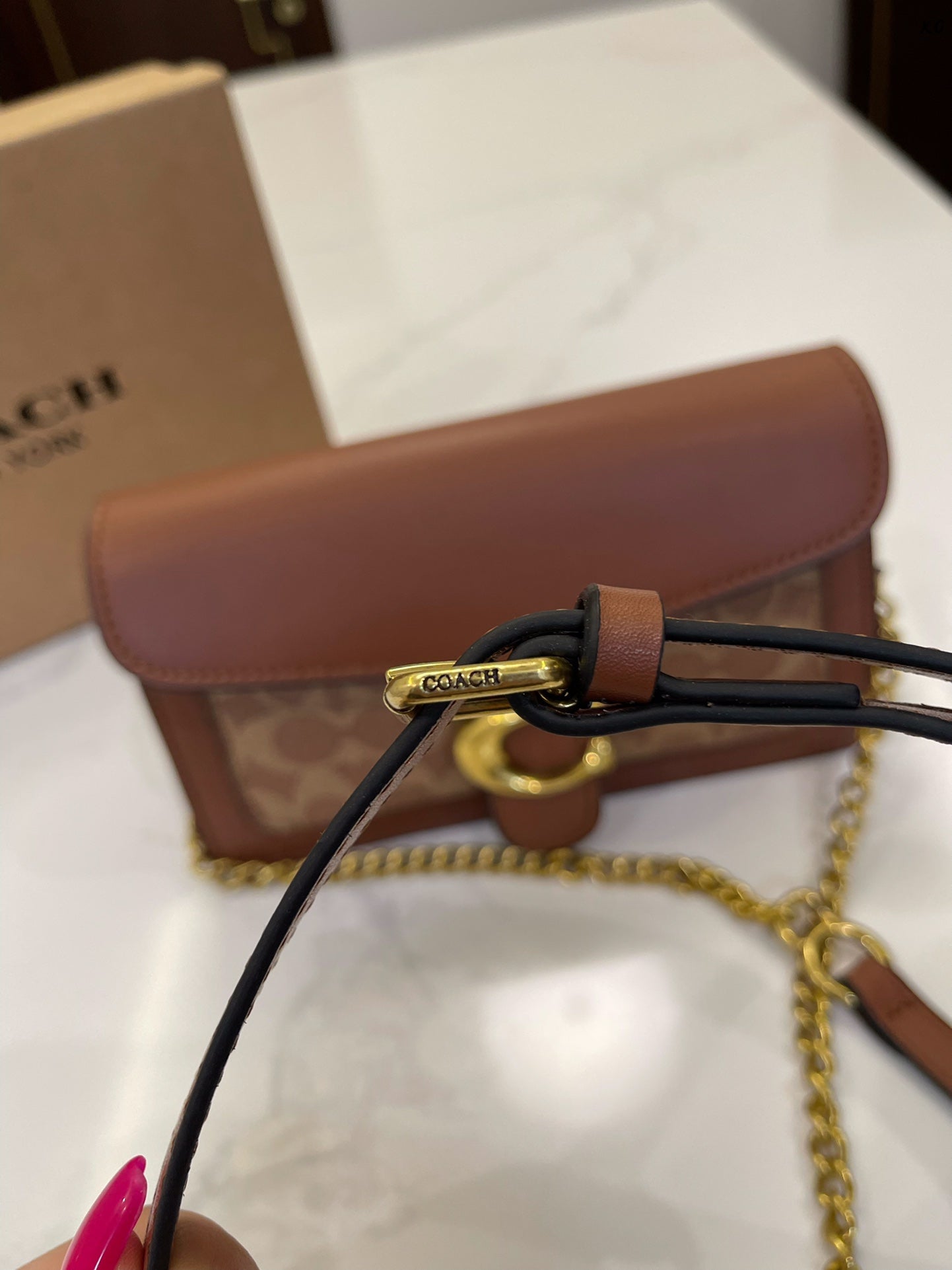 Co-BAG295