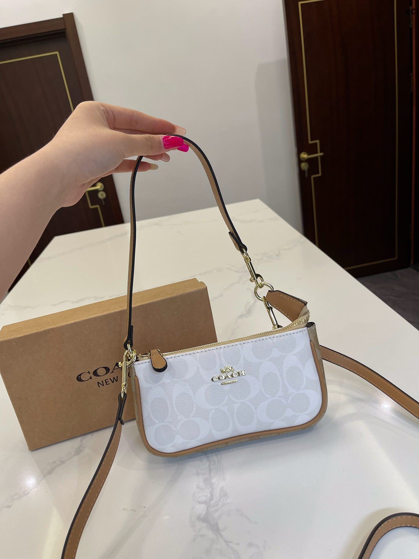 Co-BAG296