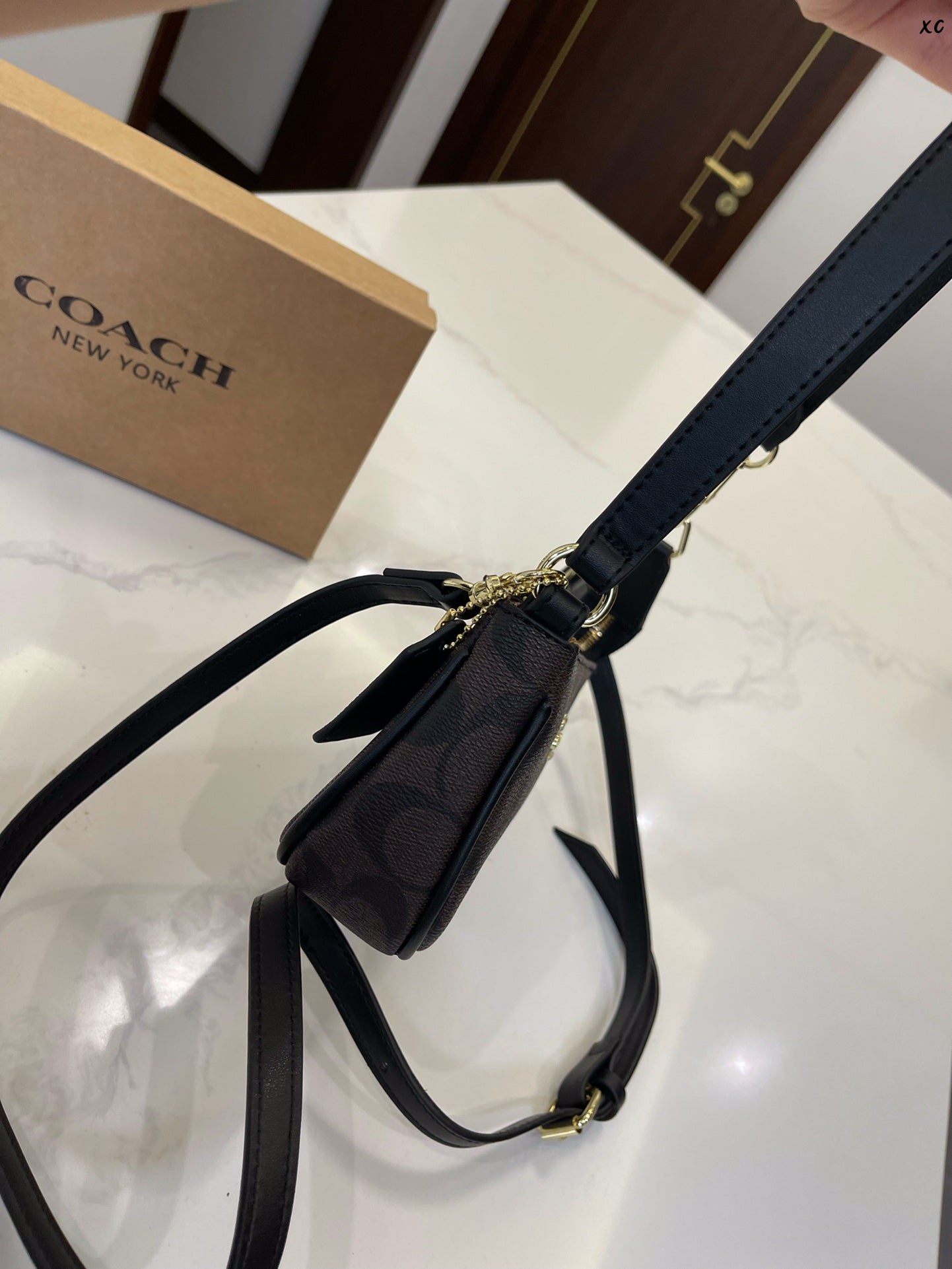 Co-BAG296