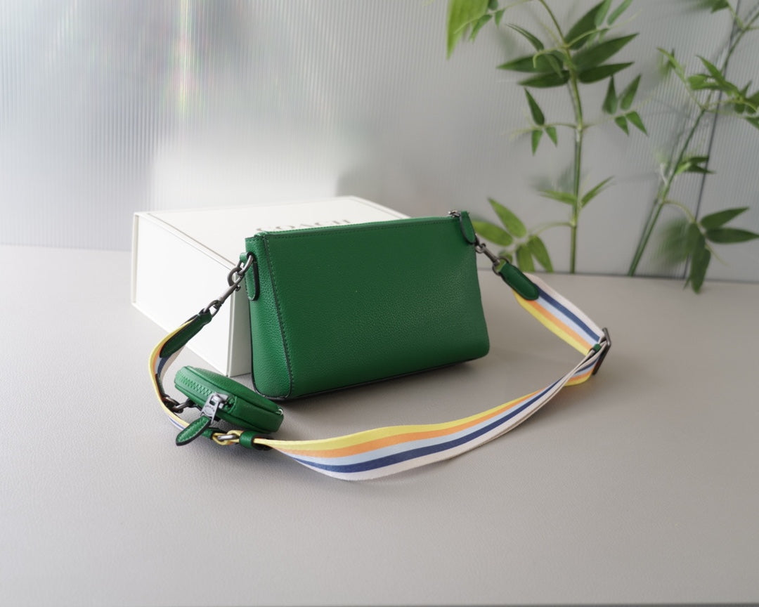 Co-BAG299
