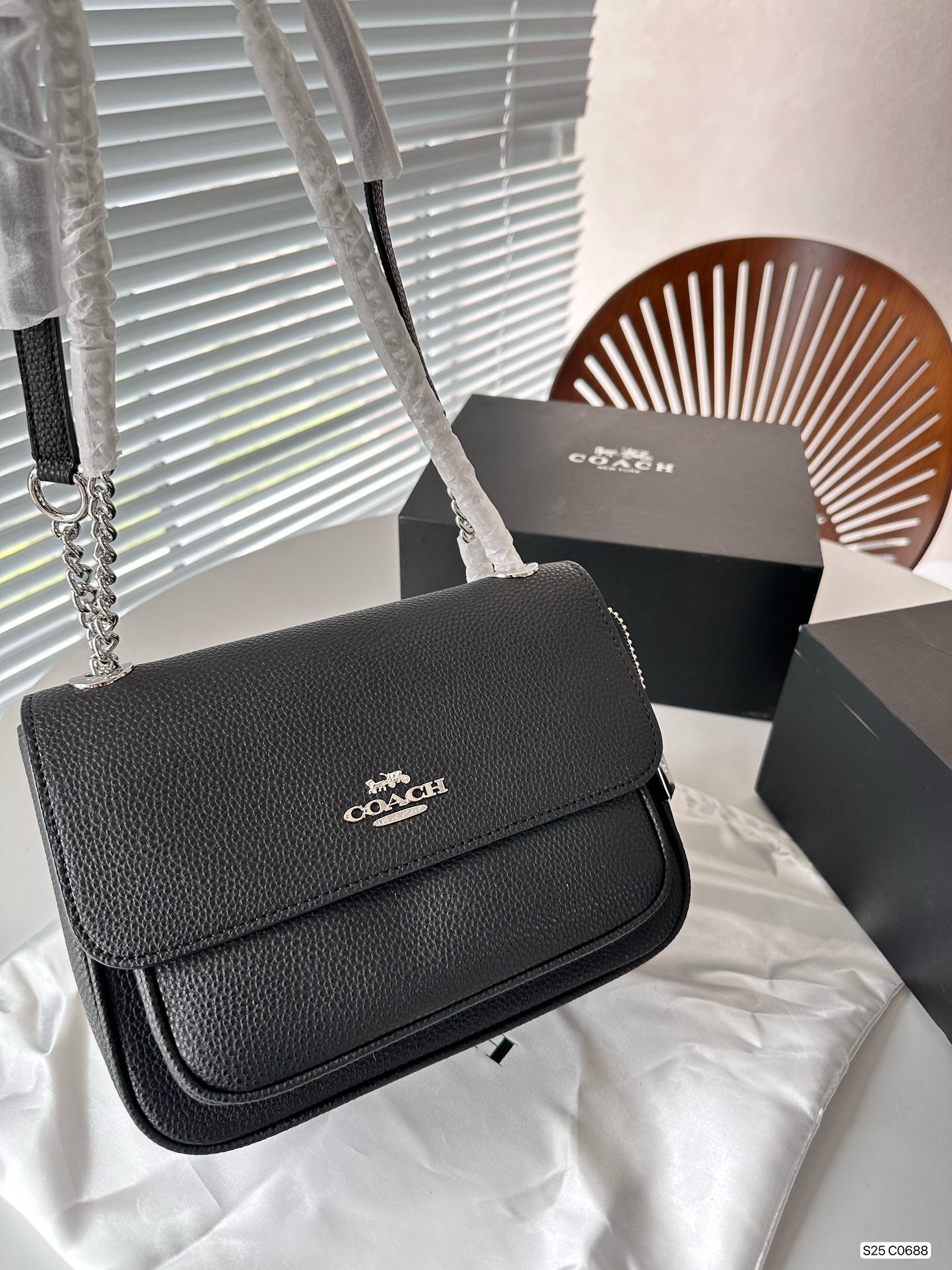 Co-BAG306