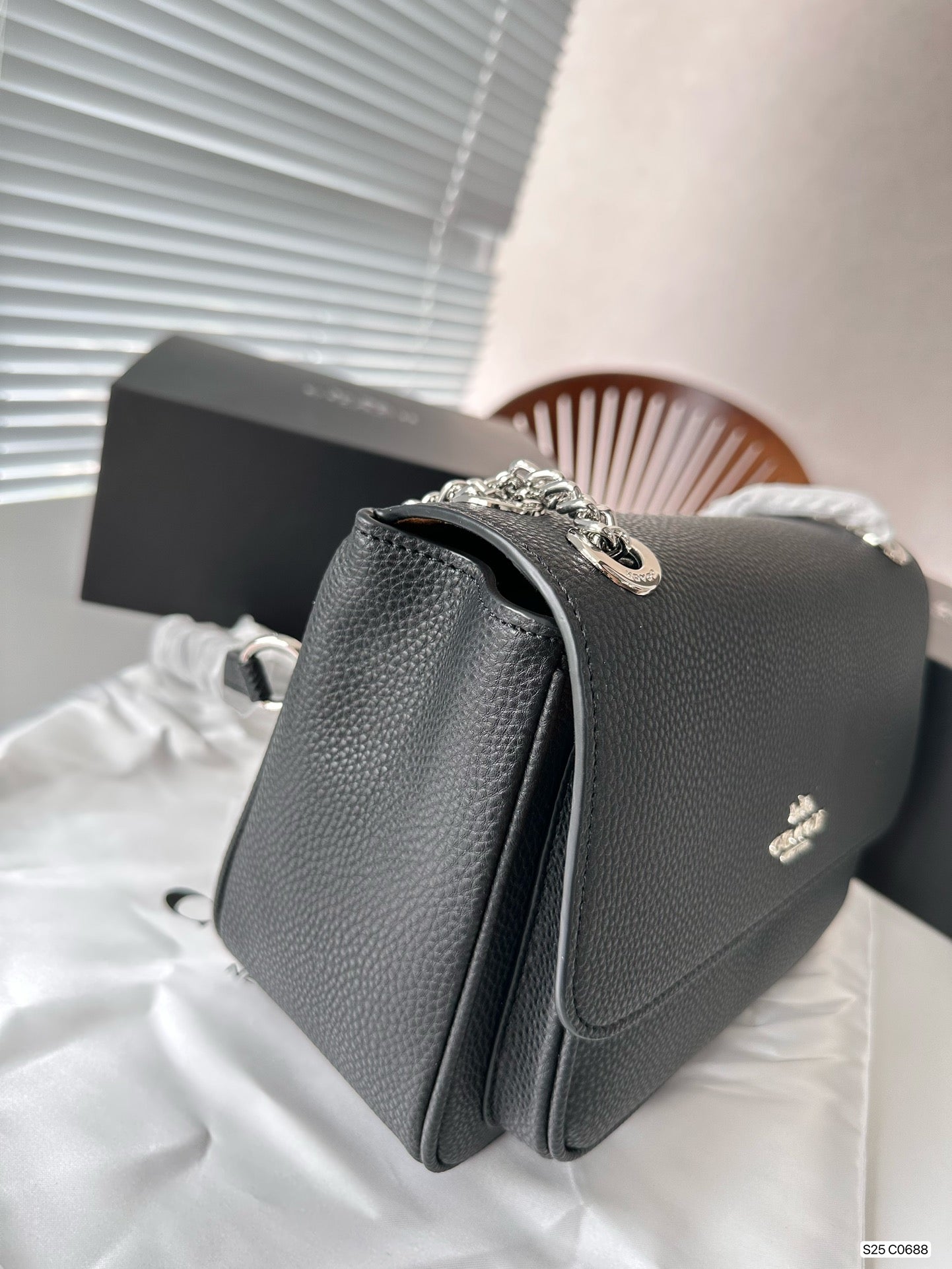 Co-BAG306