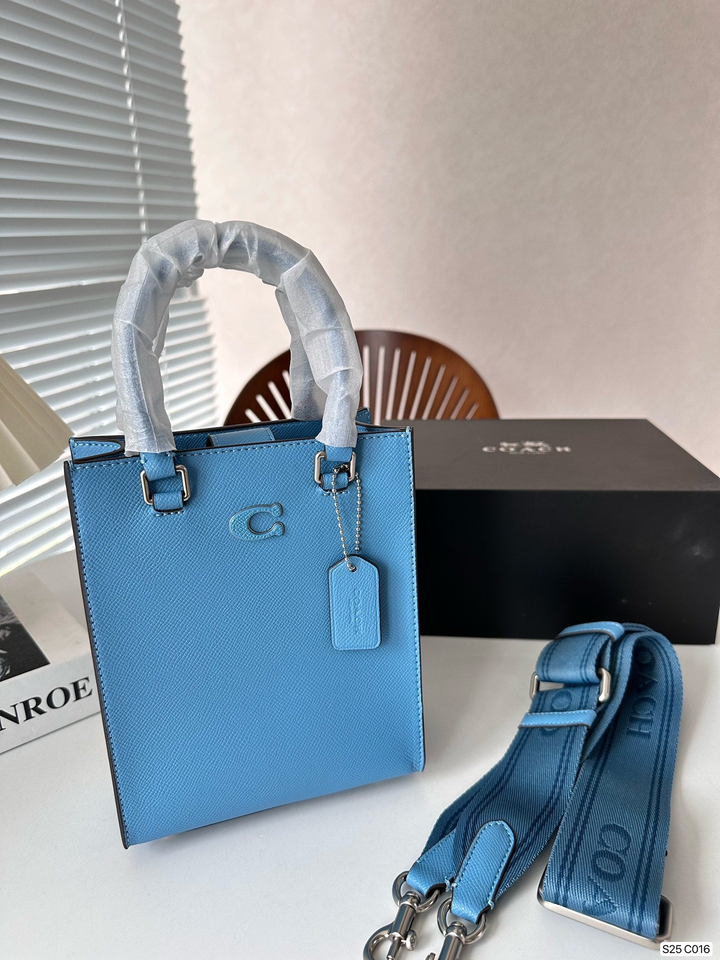 Co-BAG307