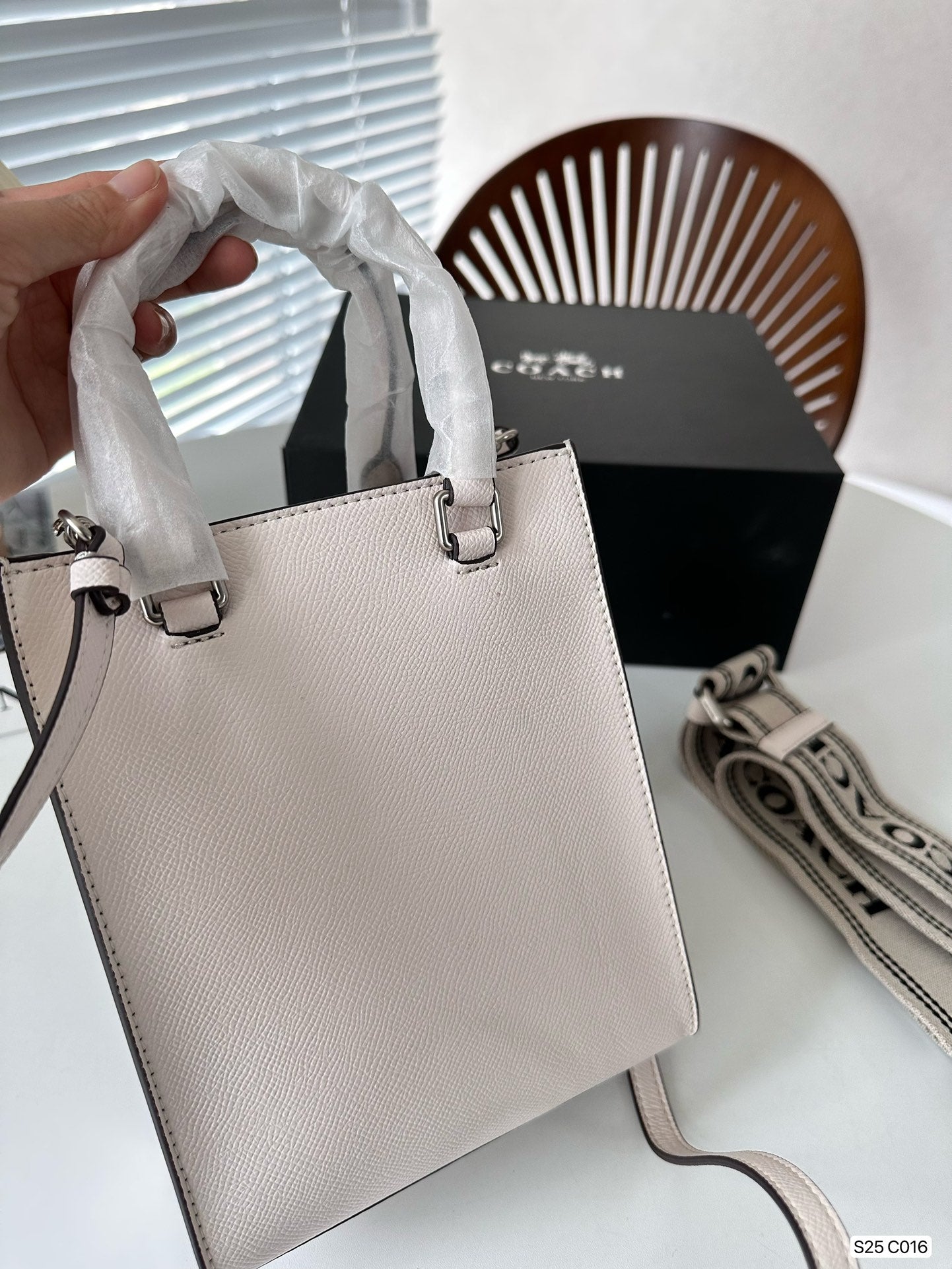 Co-BAG307