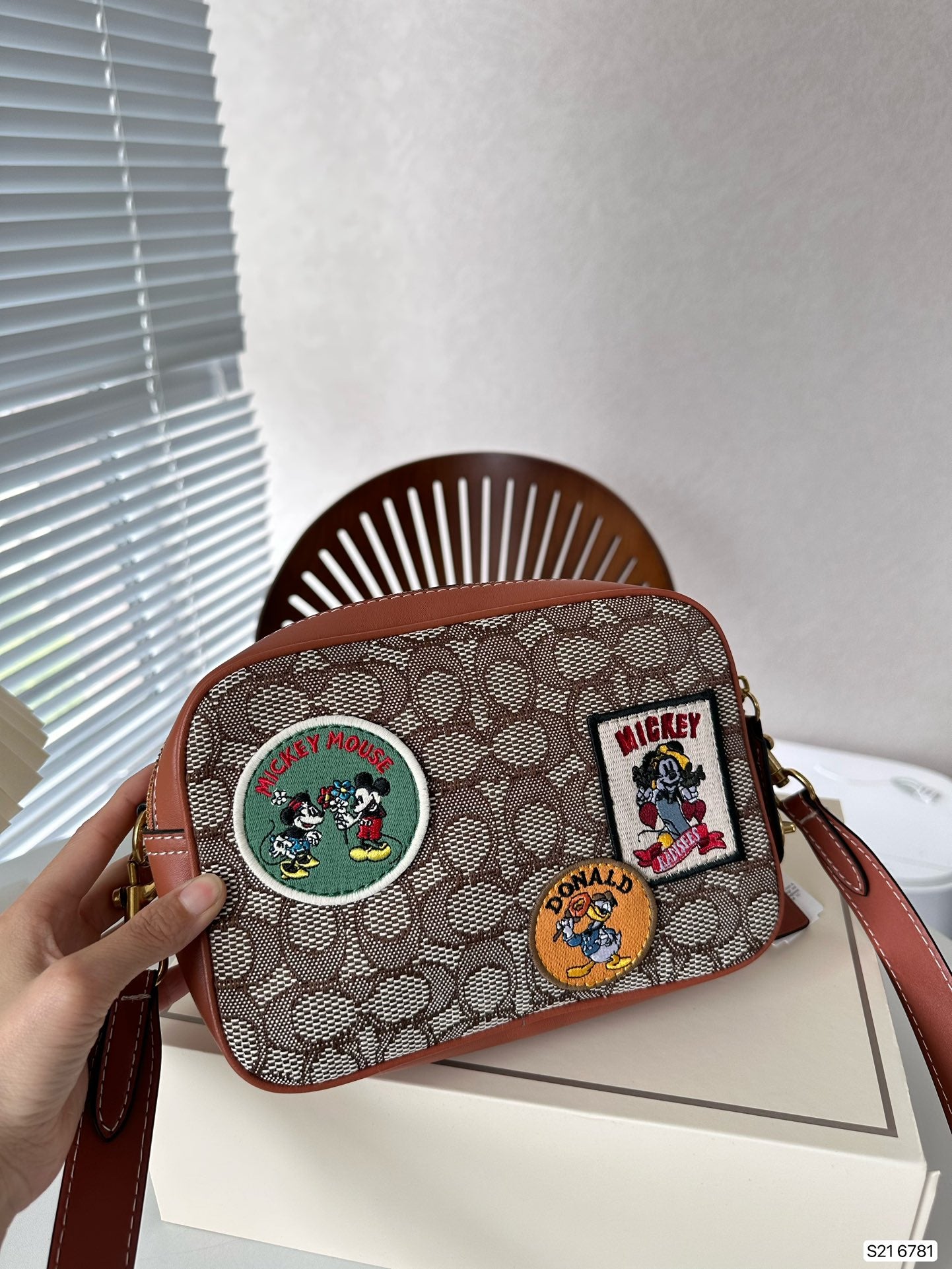 Co-BAG308
