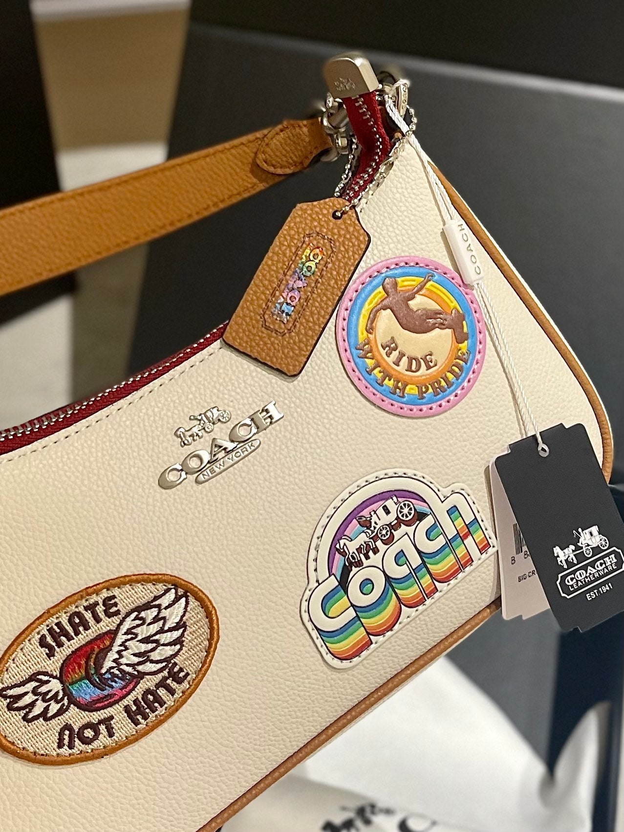 Co-BAG312