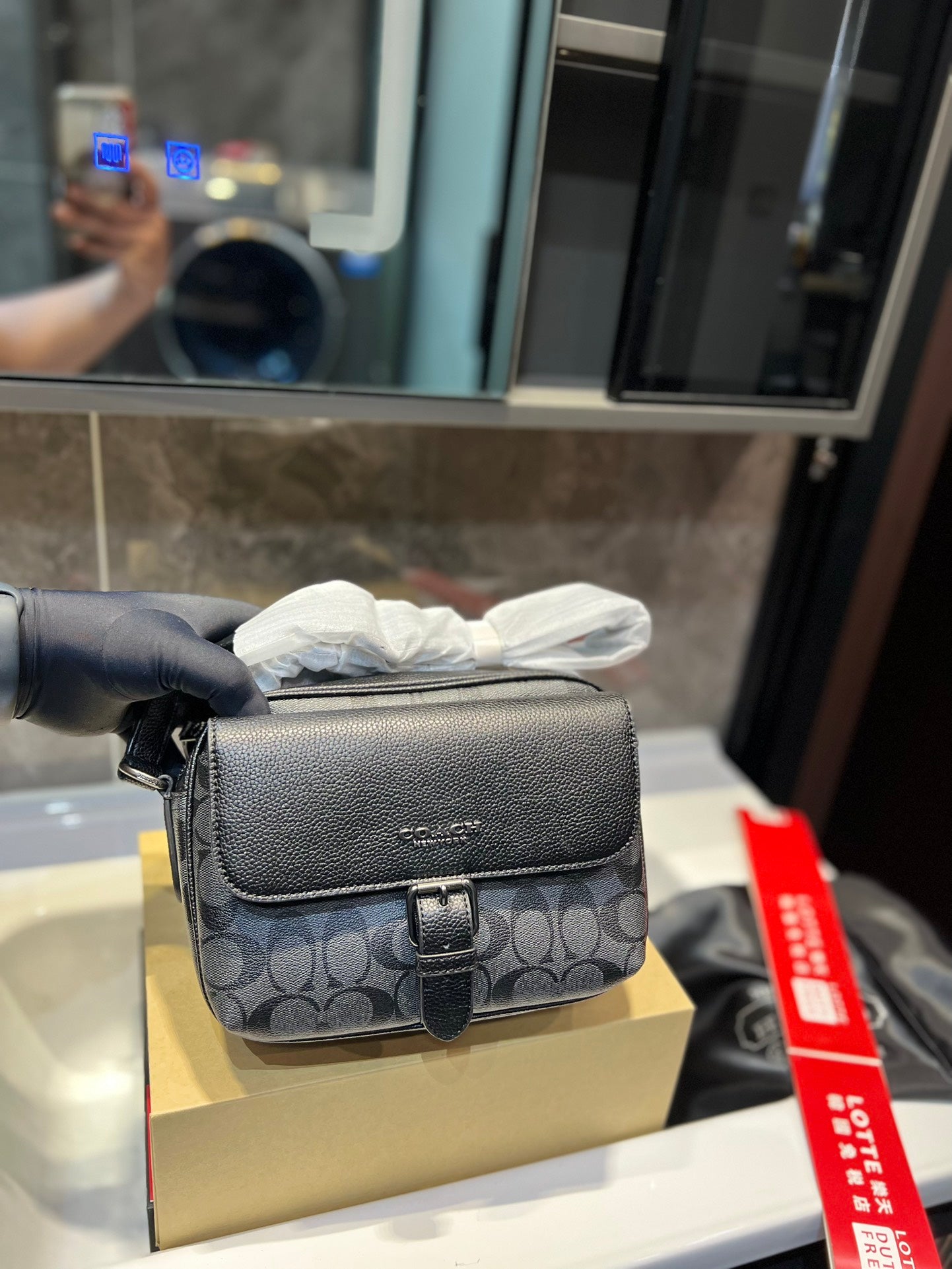 Co-BAG323