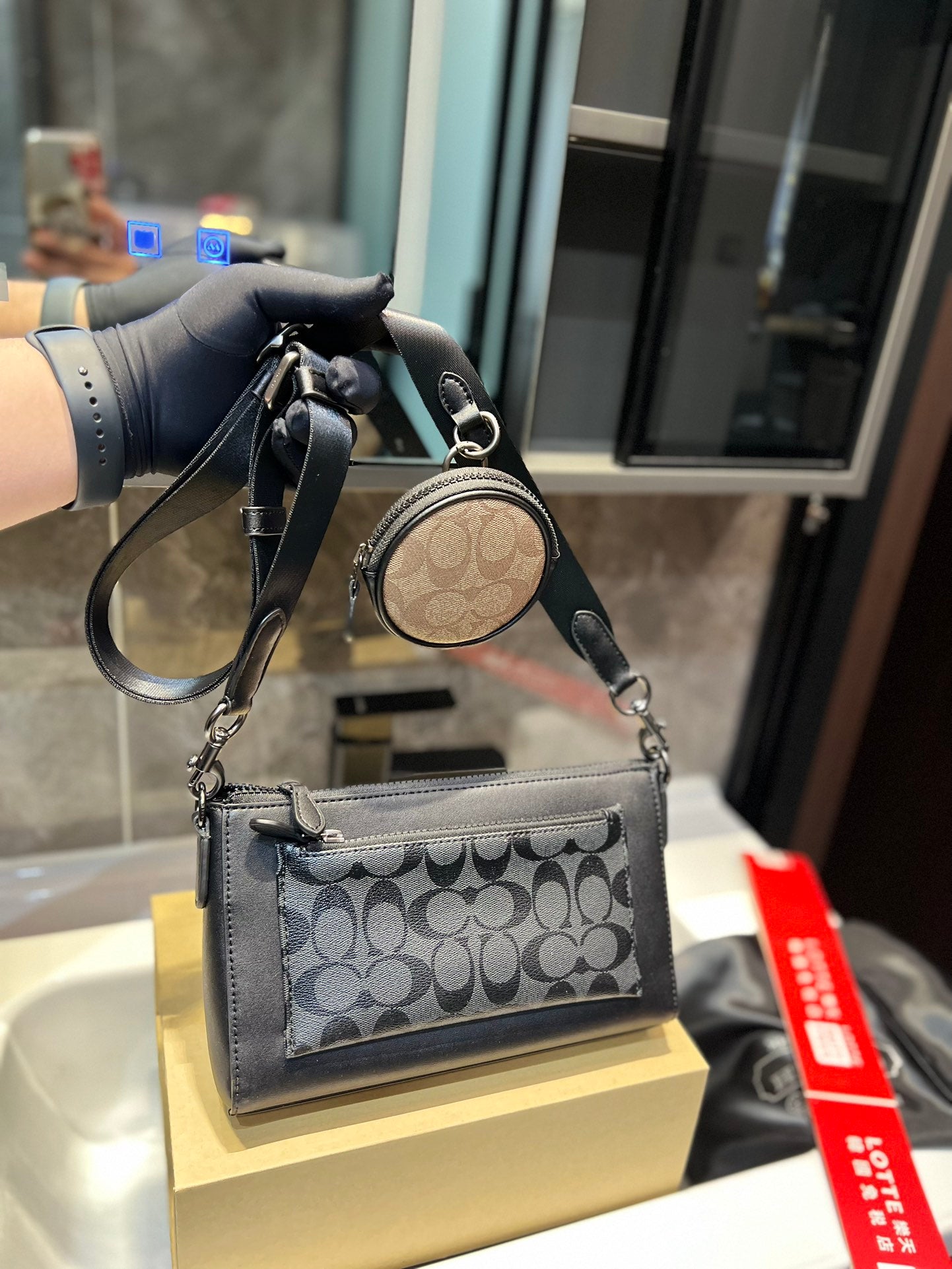 Co-BAG324