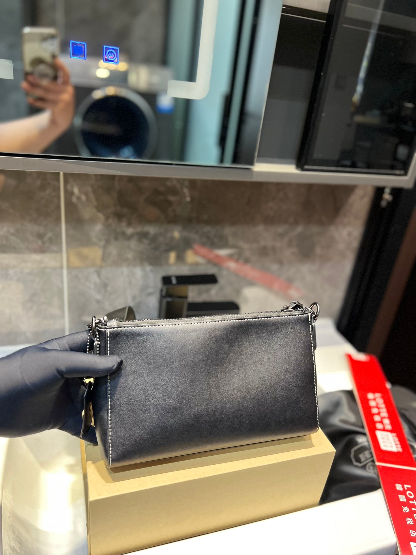 Co-BAG324