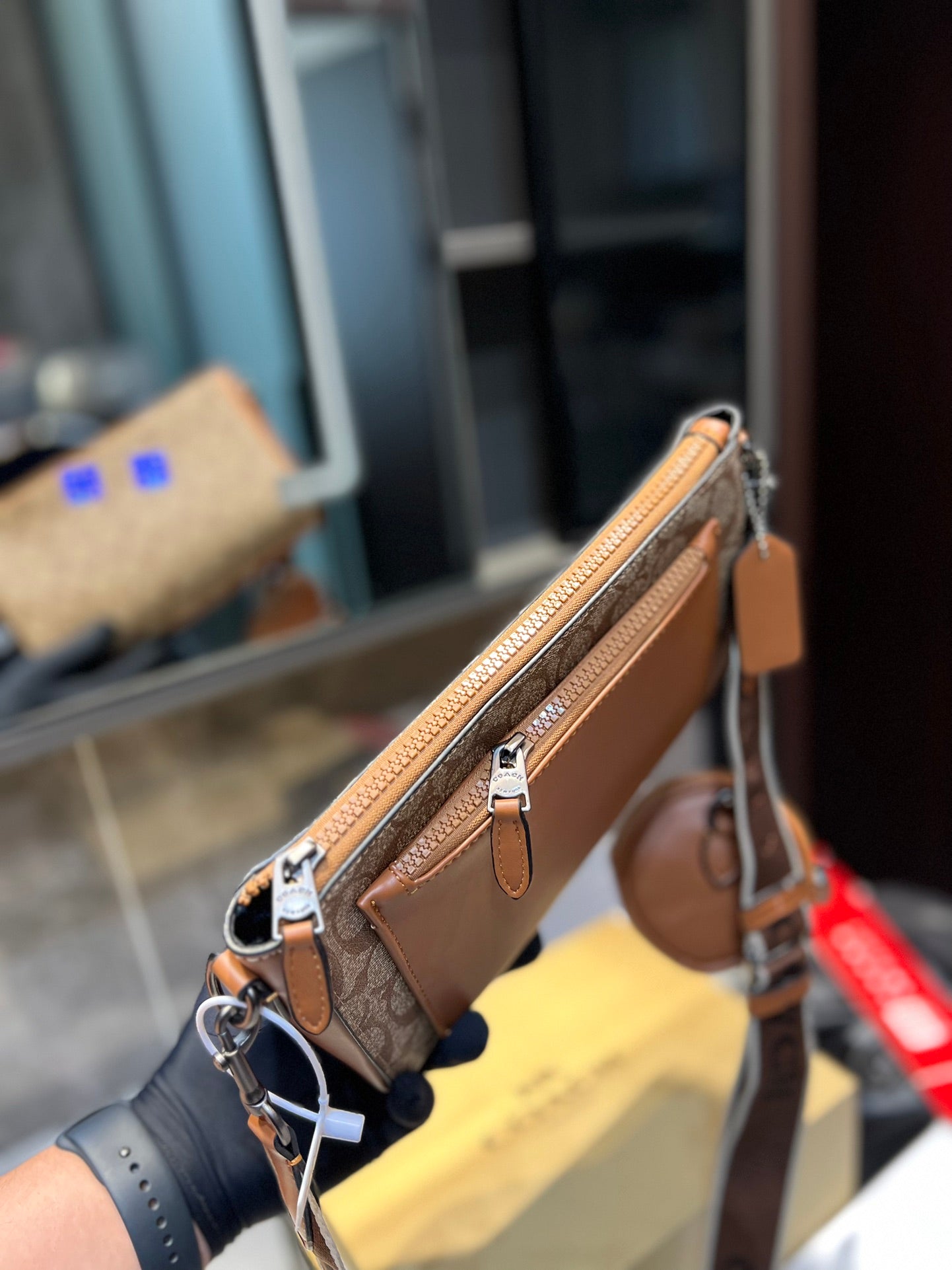 Co-BAG325