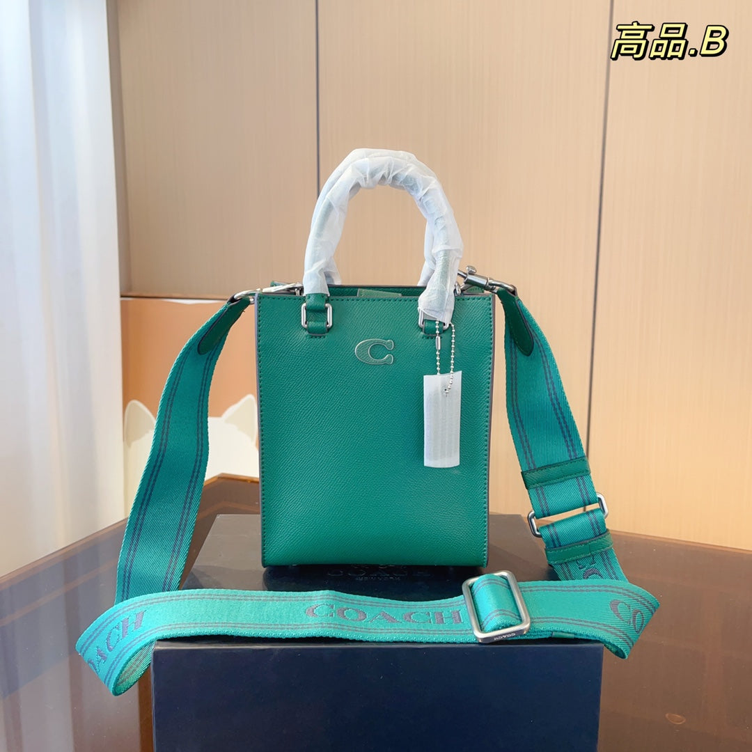 Co-BAG330