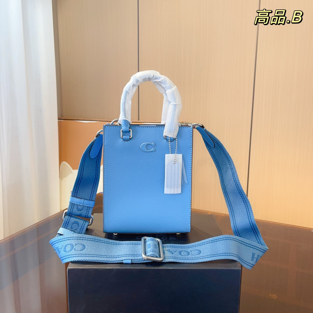 Co-BAG330
