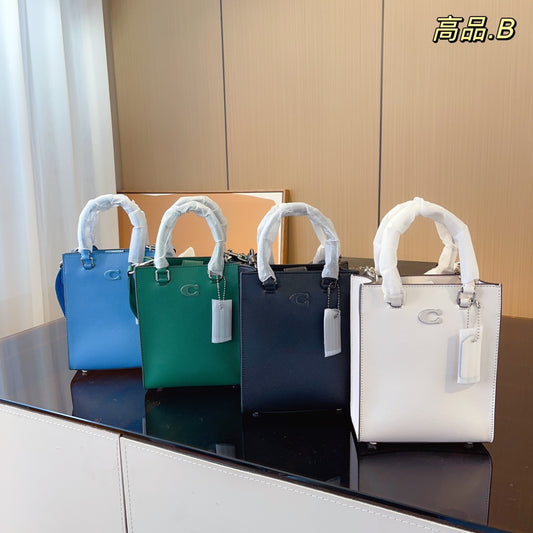 Co-BAG330