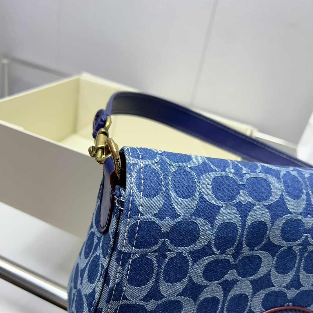 Co-BAG332