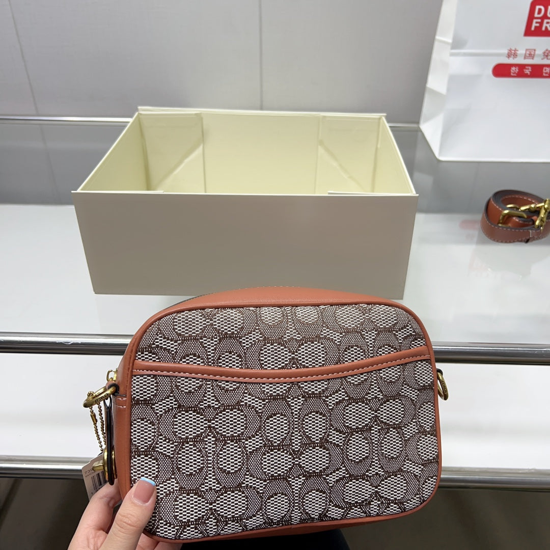Co-BAG333
