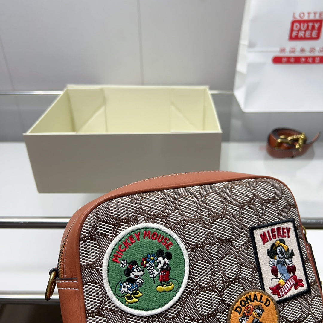 Co-BAG333