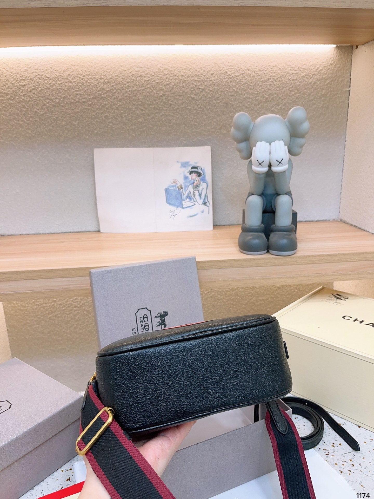 Co-BAG335