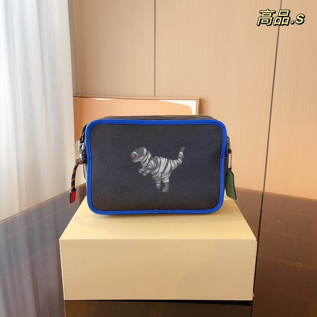 Co-BAG352