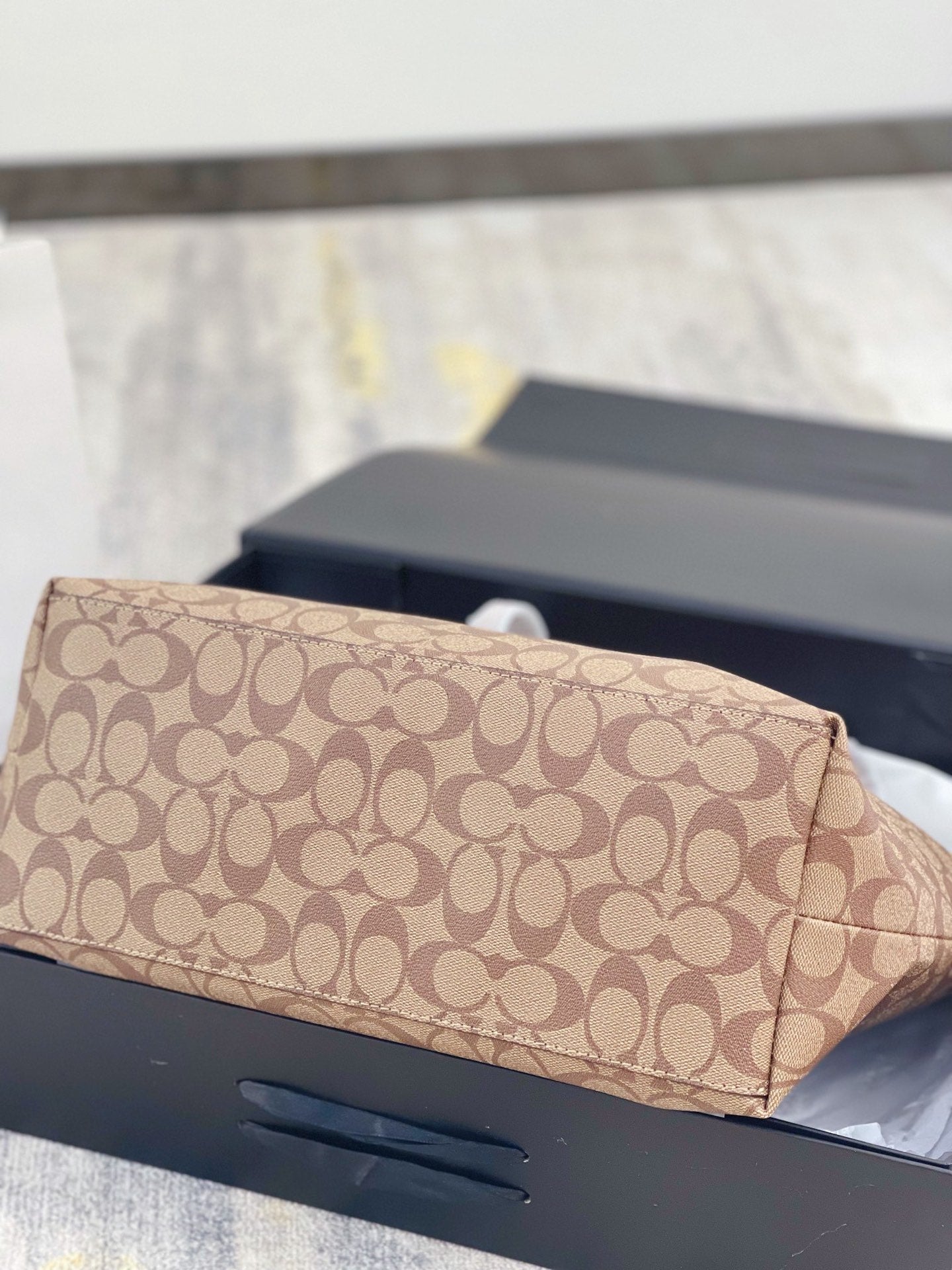 Co-BAG358