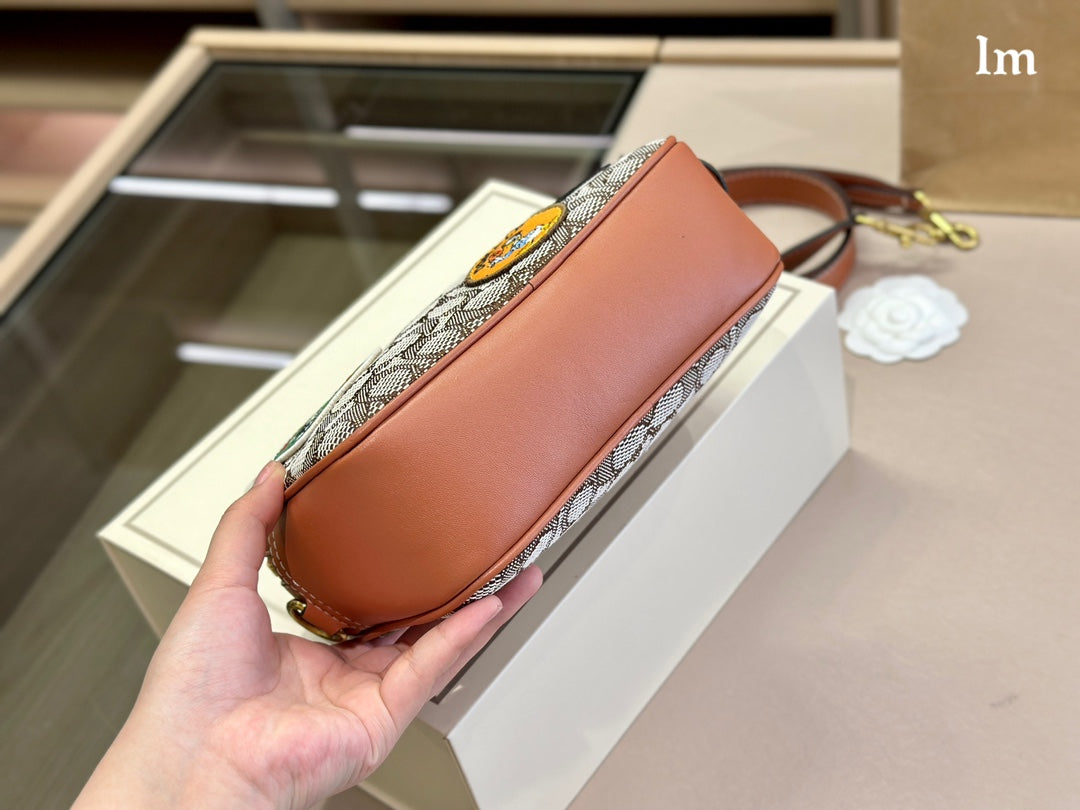 Co-BAG367