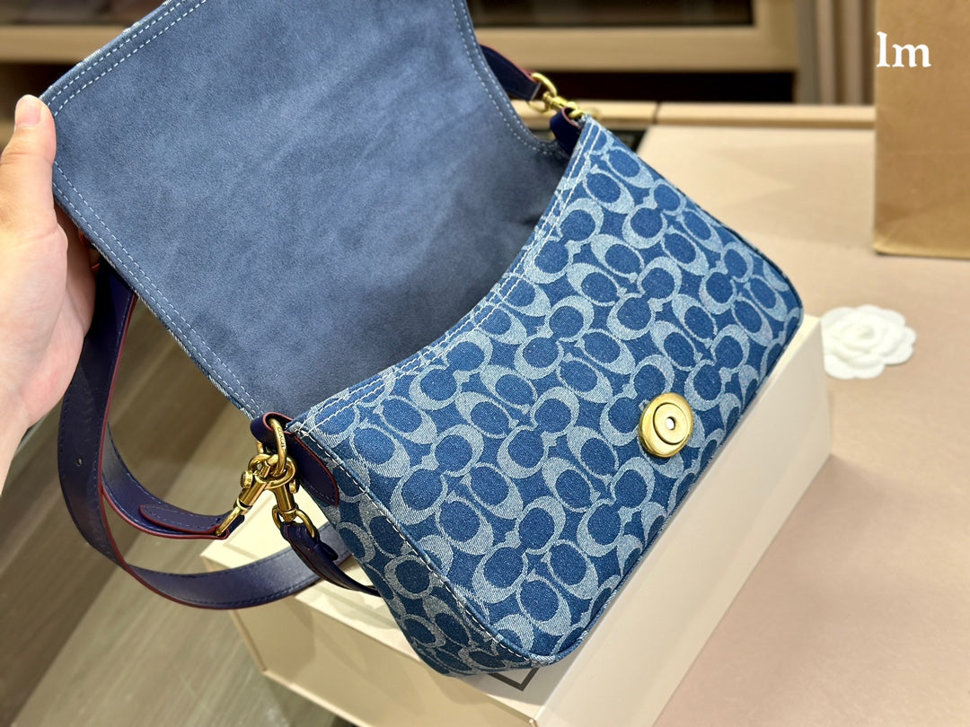 Co-BAG369