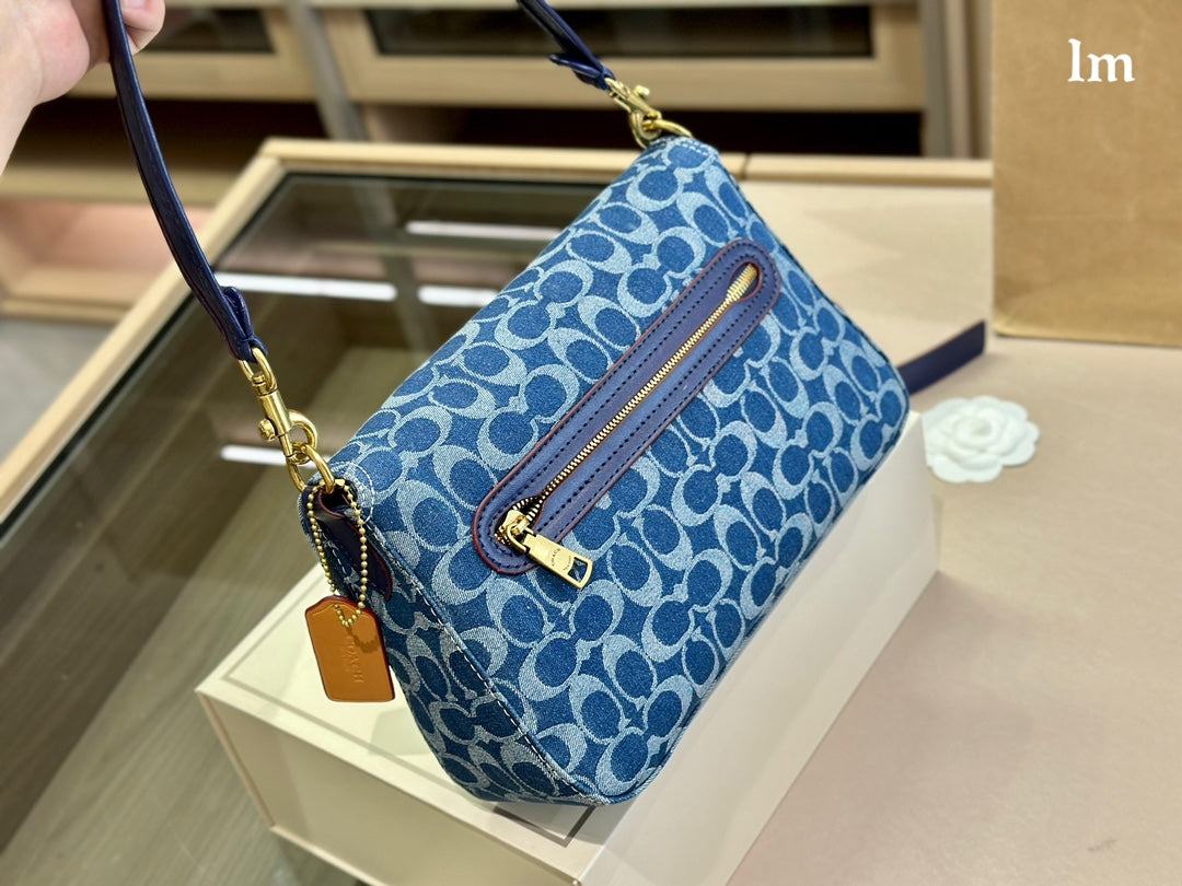 Co-BAG369