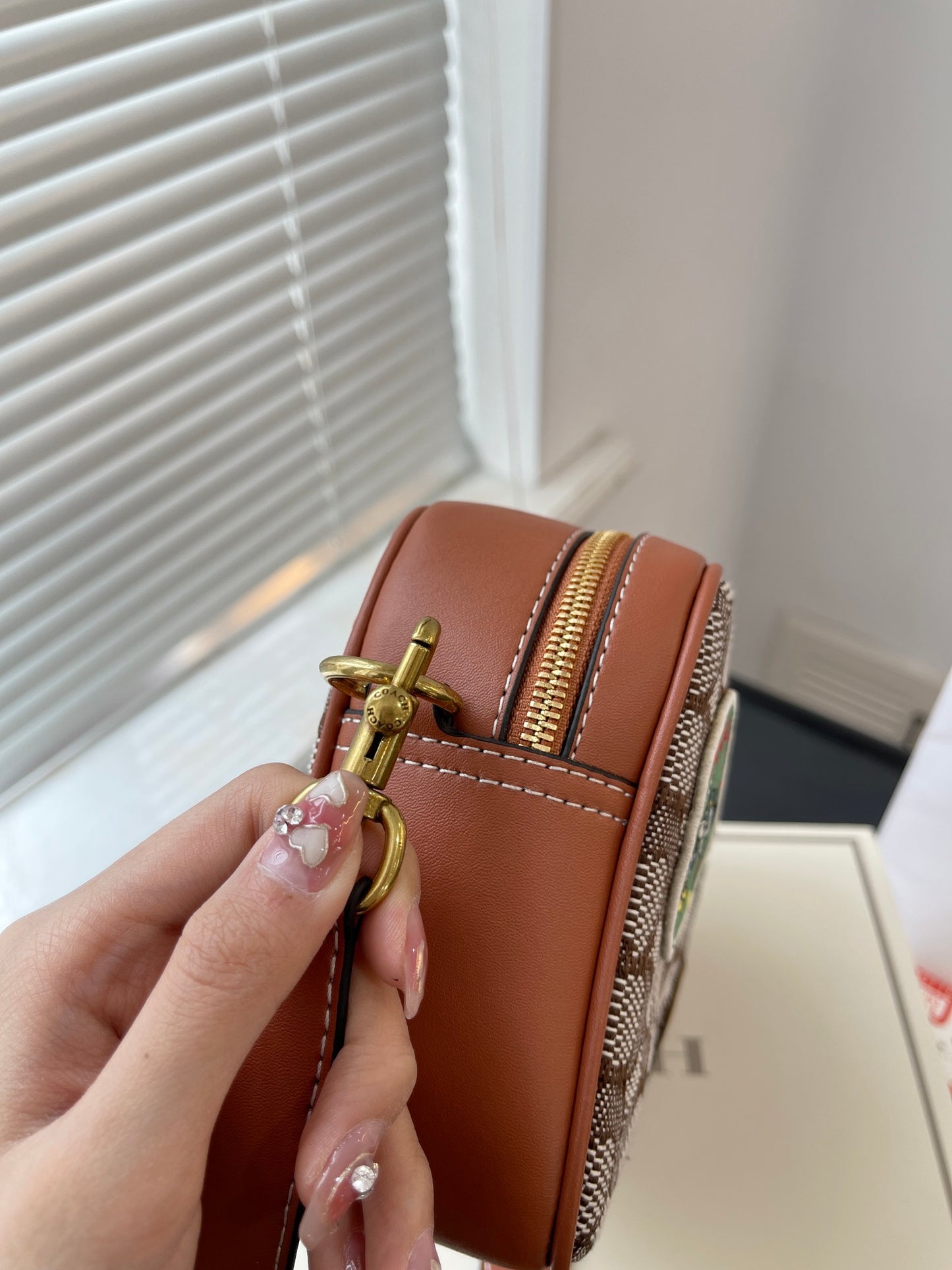 Co-BAG371