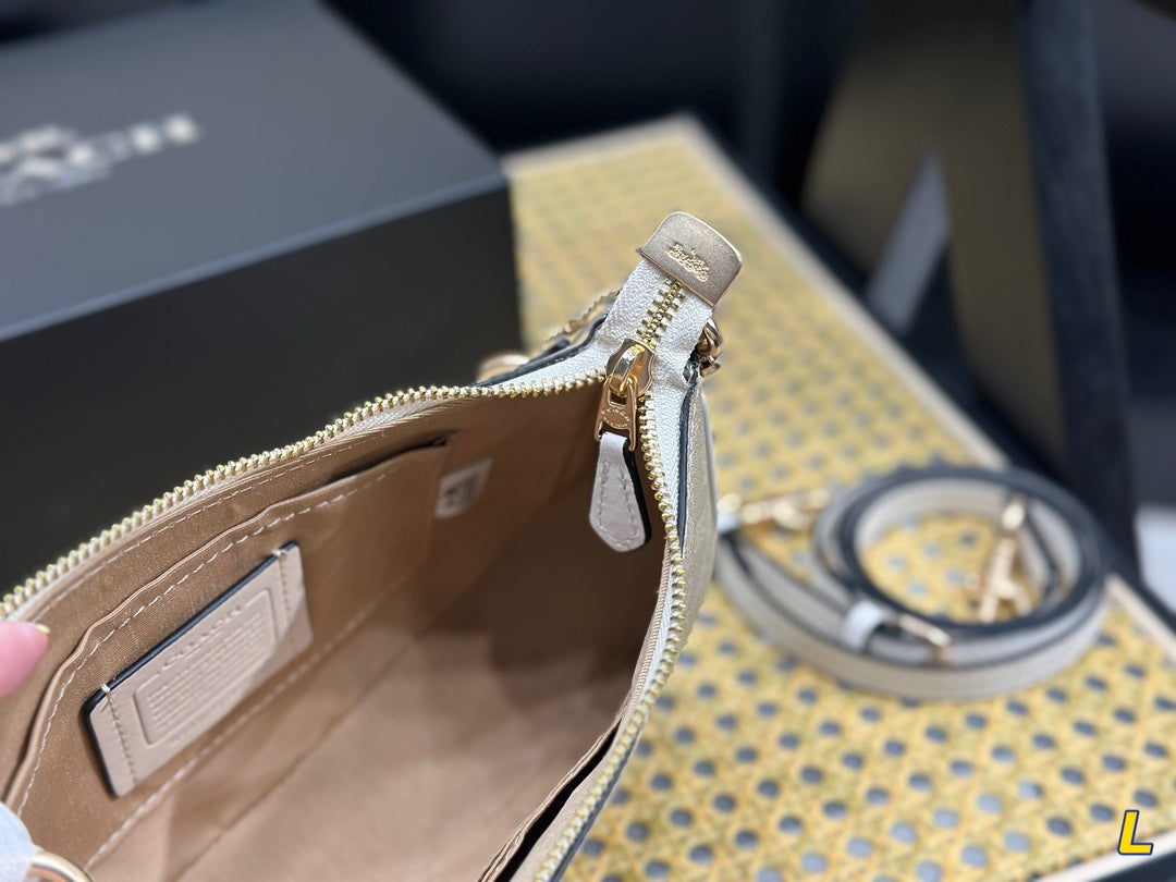 Co-BAG379-3