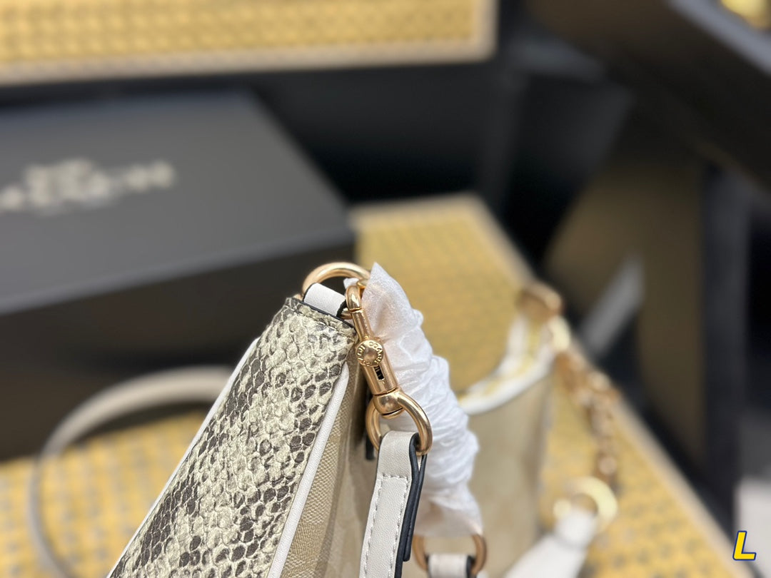 Co-BAG379-3