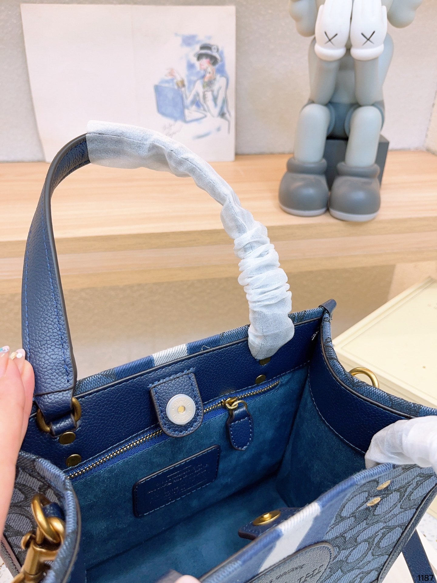 Co-BAG384