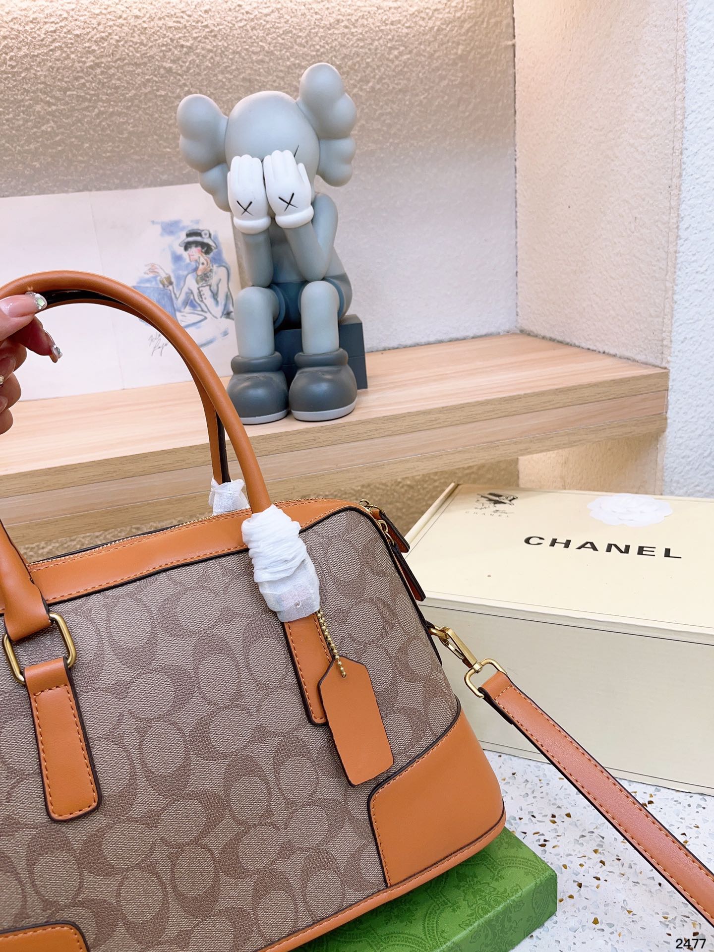 Co-BAG385
