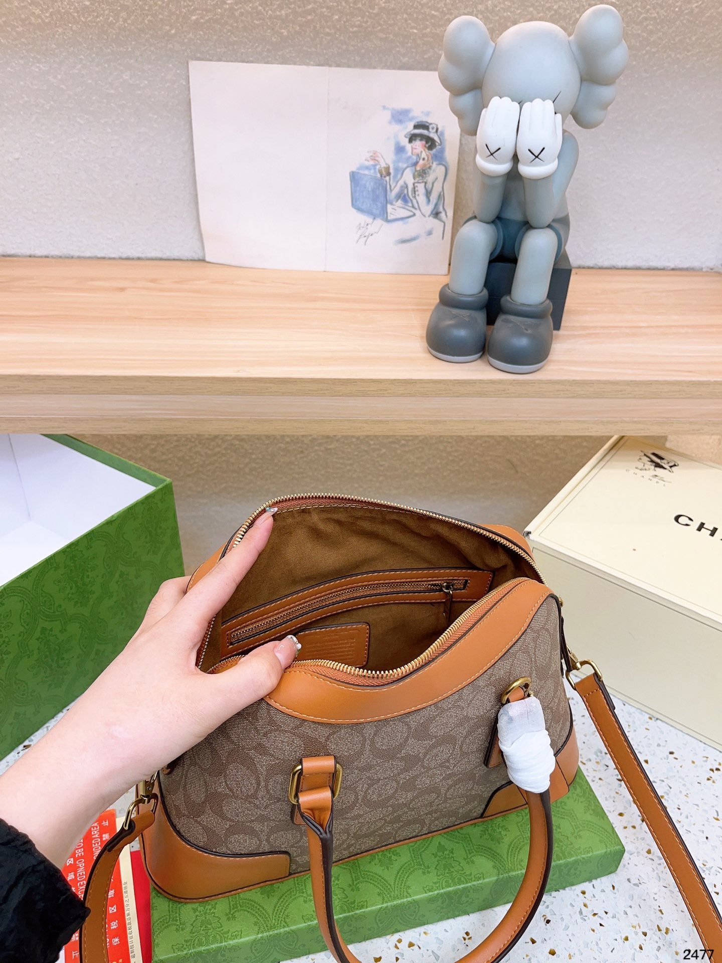 Co-BAG385