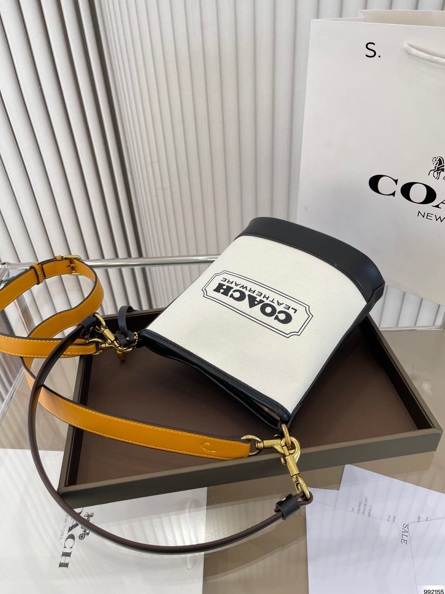 Co-BAG390