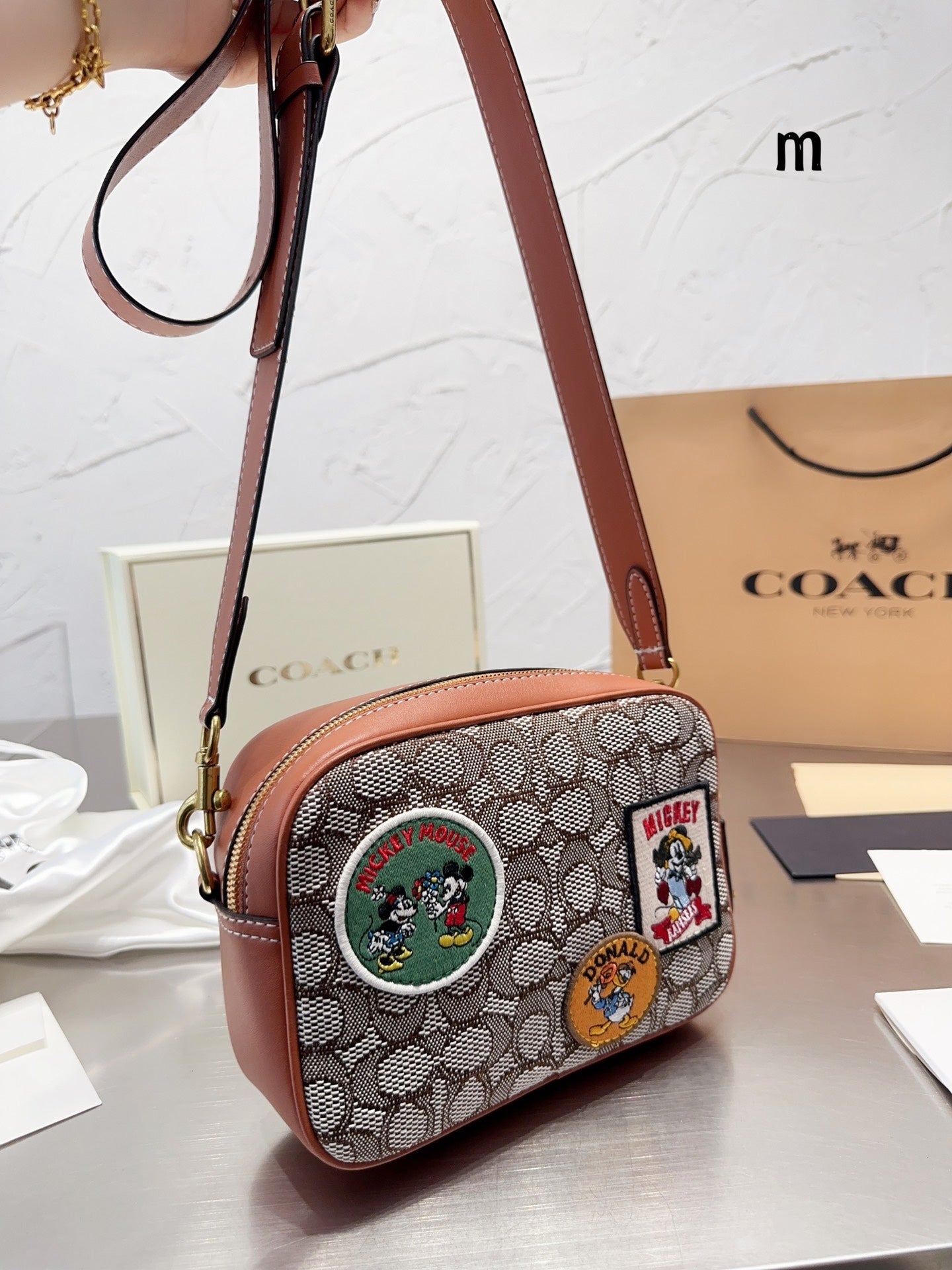 Co-BAG398