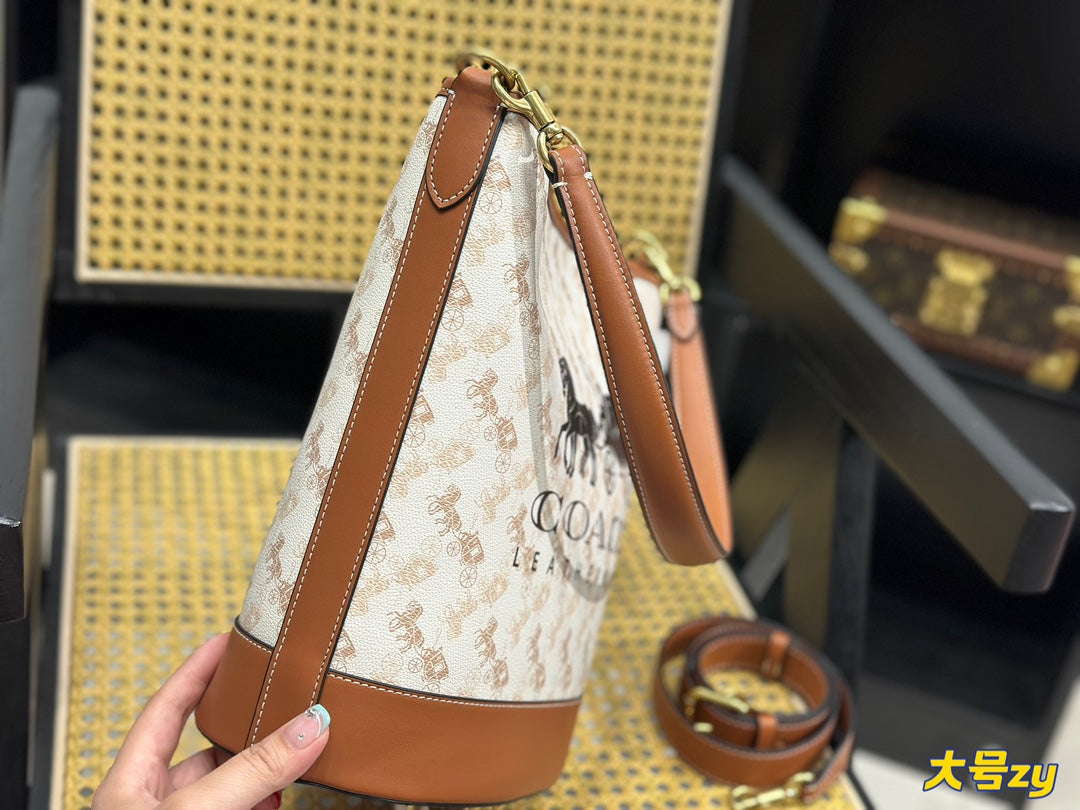Co-BAG402