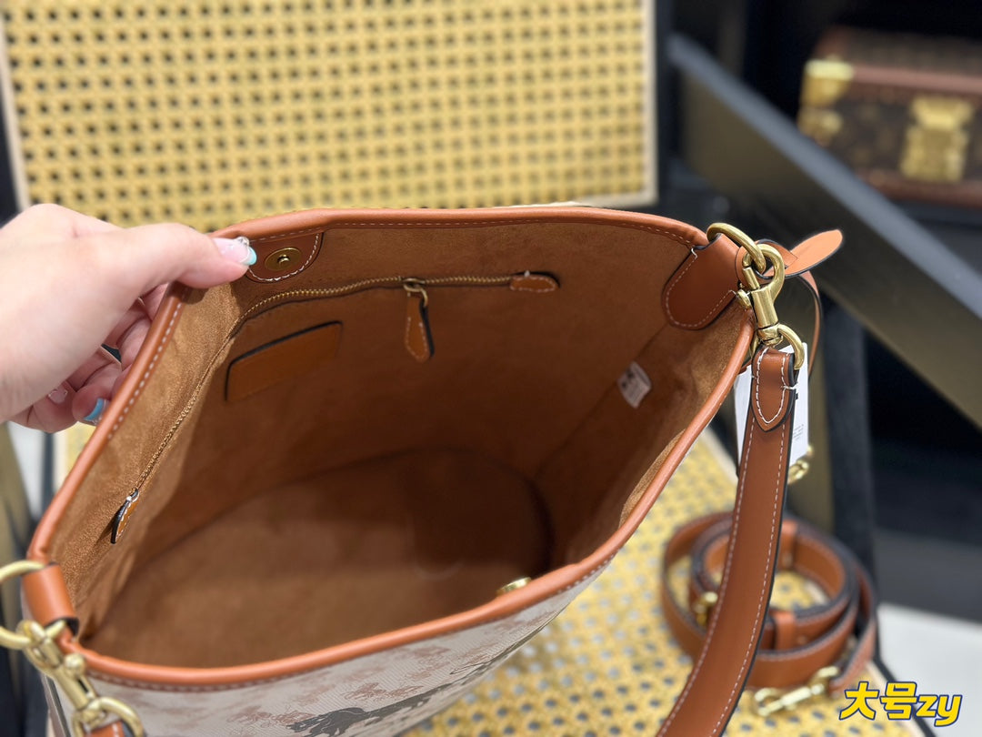 Co-BAG402
